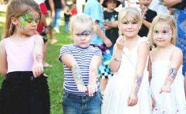 Children of all ages can treat themselves to some fairytale face painting at today’s hosting of Beach, Arts, Music (BAM) in Tannum Sands. Children of all ages can treat themselves to some fairytale face painting at today’s hosting of Beach, Arts, Music (BAM) in Tannum Sands.